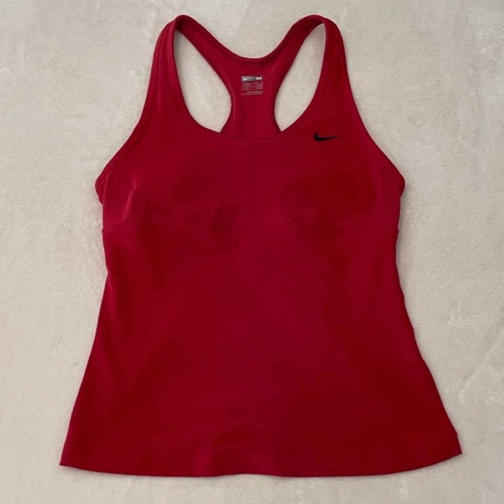 Nike Fit Dry workout tank